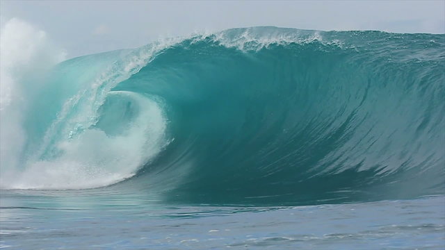 Slow Motion Ocean Wave