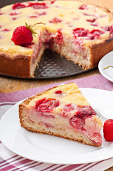 French pie (quiche) with strawberries