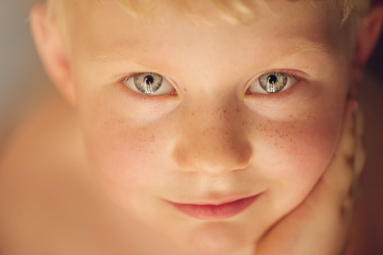 รูปภาพCheek – เลือกดูภาพถ่ายสต็อก เวกเตอร์ และวิดีโอ365,135 | Adobe Stock