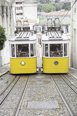Fototapeta na wymiar Old Lisbon tram