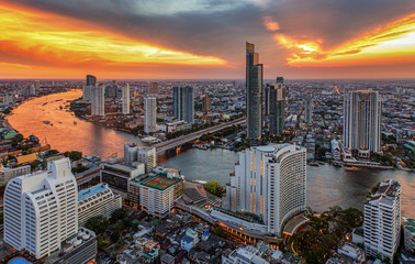 Naklejka premium Landscape of River in Bangkok city