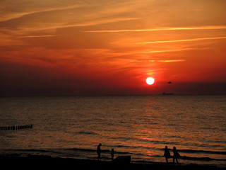 Fototapeta na wymiar Sonnenuntergang an der Ostsee