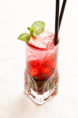 Berries Mojito