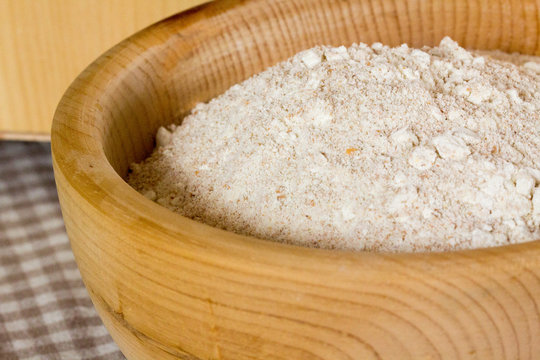 Dinkelvollkornmehl
