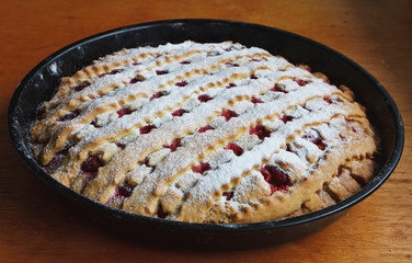 delicious cherry pie