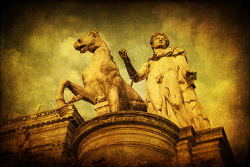 Plakat antik texturiertes Bild einer Statue am Kapitolsplatz in Rom