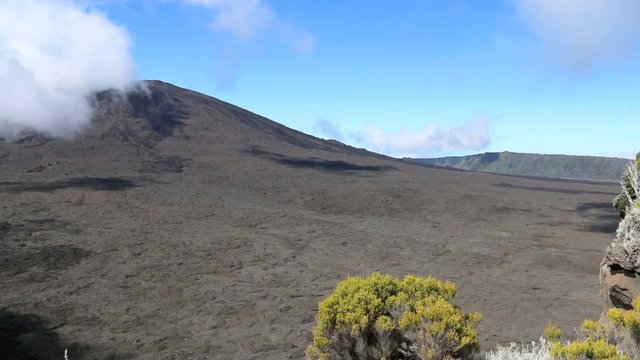 Piton de la fournaise - Ile de la r&eacute;union