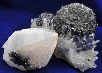 Galena and quartz in a unique natural formation