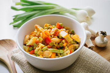 Vegetarian paella