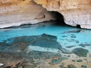 Gruta Azul ("Blue Cave") in Chapada Diamantina, Brazil © icon72