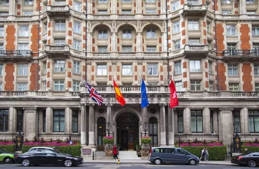 Fototapeten London, Mandarin Oriental luxury hotel © IRStone