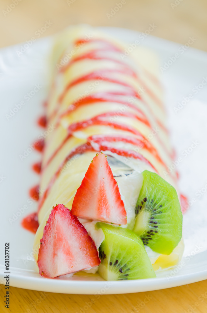 Sticker fruit crepe cake