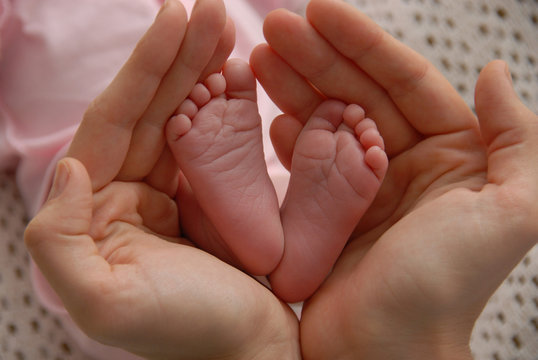 Babies foots