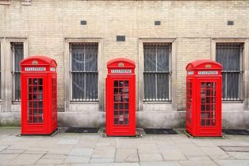 Fototapeta na wymiar London telephone