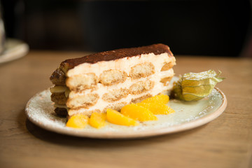 Tiramisu mit Mandarinenfilets