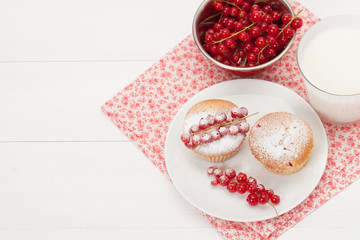 Cupcakes With Fresh Redcurrant. White Painted Table