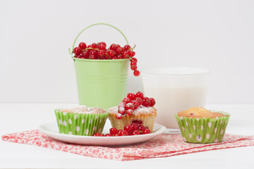 Cupcakes With Fresh Redcurrant. White Painted Table