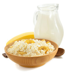 cottage cheese in bowl