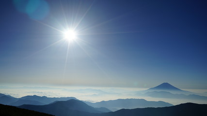 千枚岳からの富士山と朝日