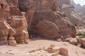 Broken tomb in Petra, Jordan