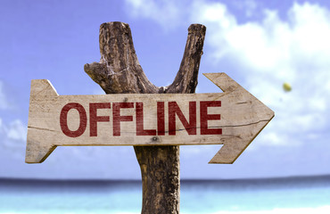 Offline wooden sign with a beach on background - obrazy, fototapety, plakaty