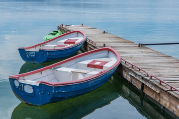 Fototapeta na wymiar boats