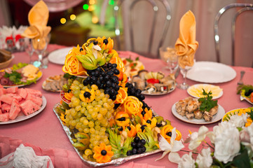Laid the table 5.