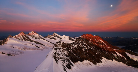 Plakat Sunset light over Berner Oberland, Switzerland - UNESCO Heritage