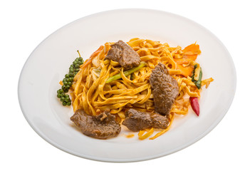 Fried noodles with beef