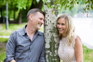 Fototapeta premium couple in a park