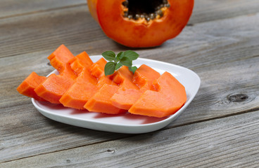 Fresh Papaya Fruit Slices