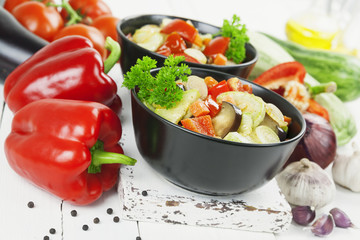 Steamed vegetables in the ceramic pot