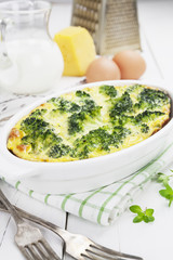Broccoli, baked with cheese and egg