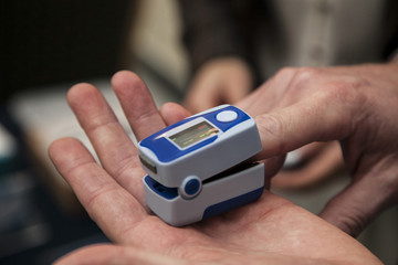 pulse oximeter