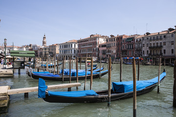 Obraz na płótnie Canvas Gondolas in Venice, Italy