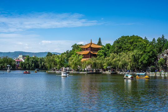 Fototapeta ancient architecture of china kunming