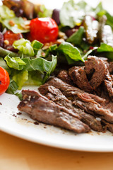Salad with Sliced Beef and Cherry Tomato