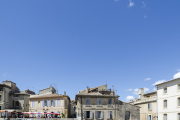 Arles