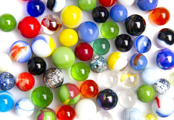 red jar un an striped background