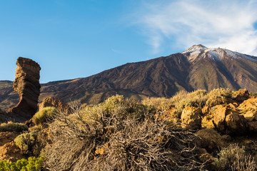 Vulkan Teide und Roque Cinchado auf Teneriffa