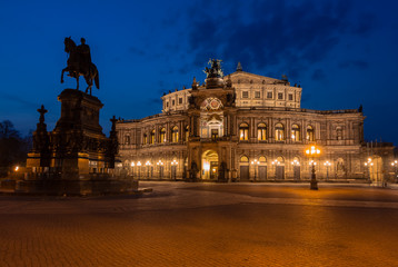Semperoper zu Dresden