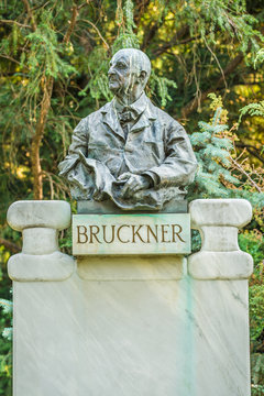 Bruckner bust in Stadtpark, Vienna