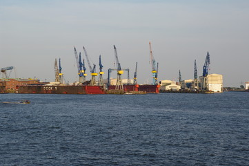 Krane im hamburger Hafen 17