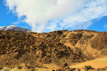Vulkanlandschaft im Teide Nationalpark auf Teneriffa
