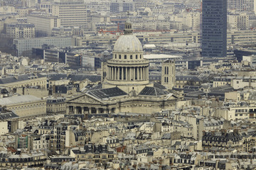 Fototapeta na wymiar Pantheon in the Latin Quarter, view from top