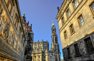 Fototapeta na wymiar Church Frauenkirche area in Dresden Germany
