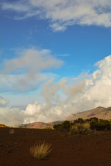 Fototapeta premium Wolken im Gebirge Teneriffas
