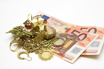 Kostbarer Goldschmuck