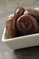 pickle onions in balsamic