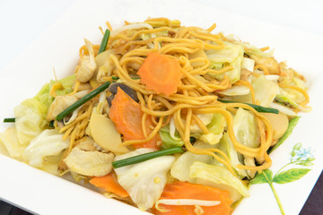 Pan Fried Yellow Chinese noodle call 